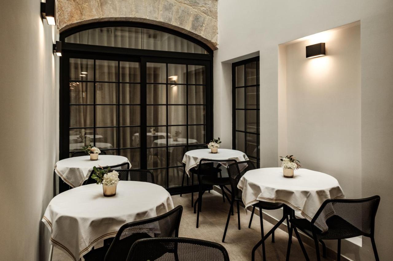 1926 Le Parisot Boutique Suites Valletta Bagian luar foto