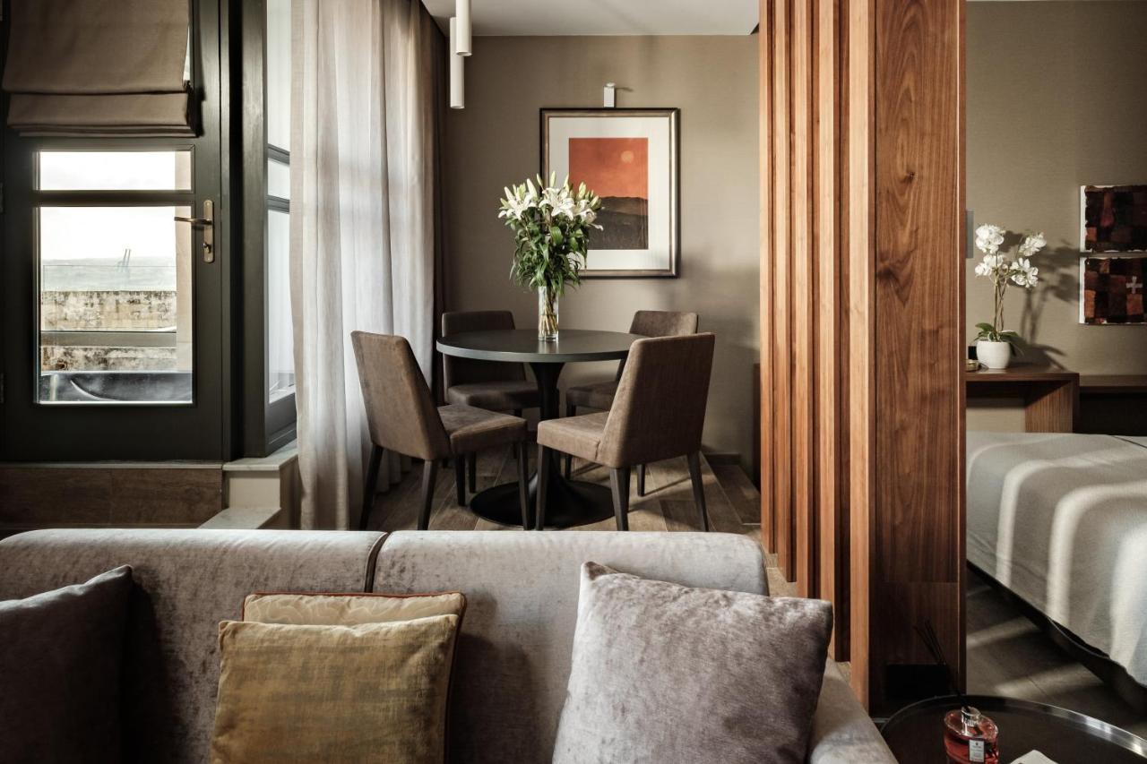 1926 Le Parisot Boutique Suites Valletta Bagian luar foto